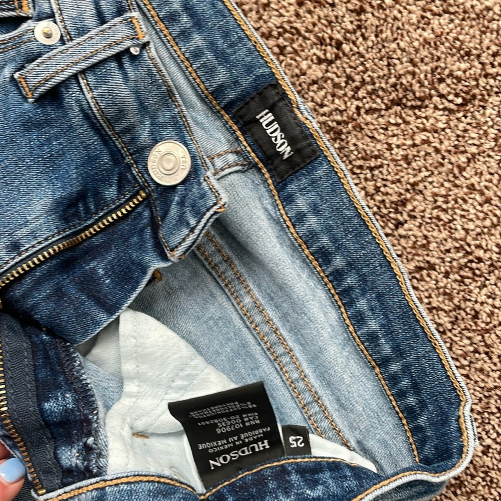 Size 25 skinny denim Hudson jeans